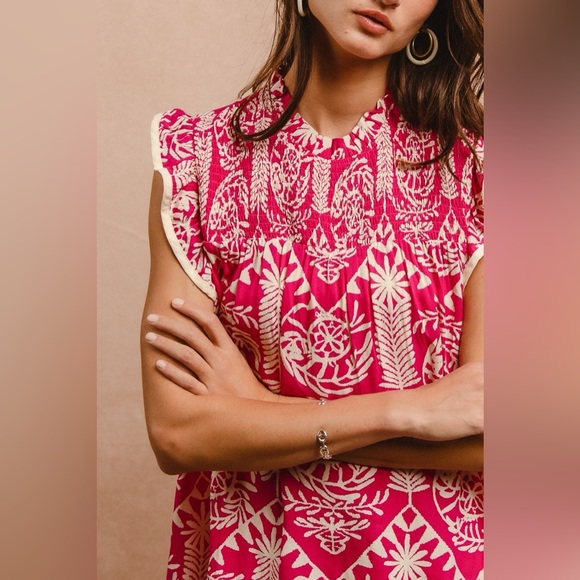 BiBi Printed Ruffle Sleeve Top - Picture 7 of 14